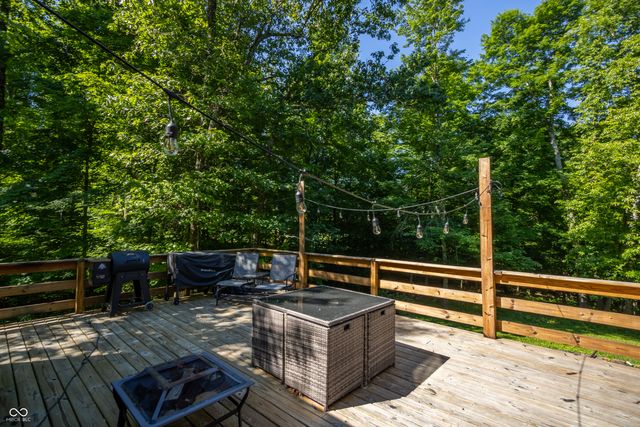 7811 Bean Blossom Road, Trafalgar, IN 46181