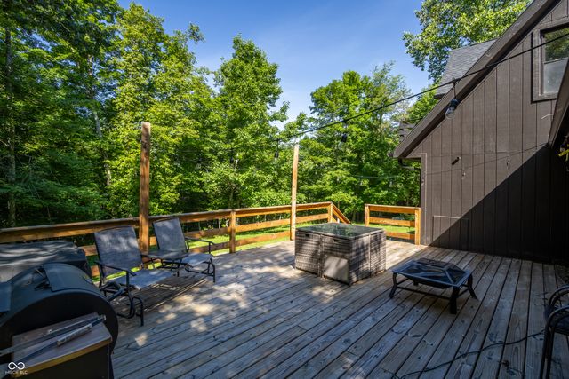 7811 Bean Blossom Road, Trafalgar, IN 46181