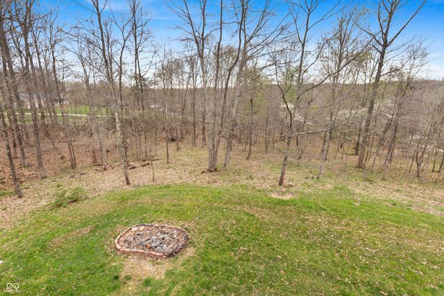 7811 Bean Blossom Road, Trafalgar, IN 46181