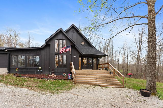 7811 Bean Blossom Road, Trafalgar, IN 46181