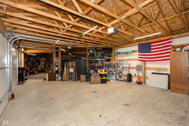7811 Bean Blossom Road, Trafalgar, IN 46181