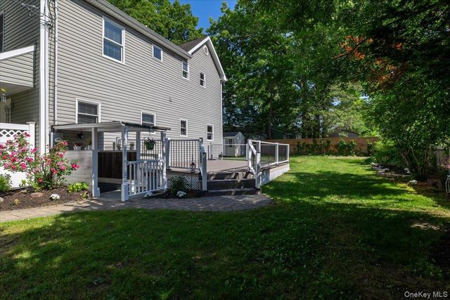 88 Orienta Avenue, Lake Grove, NY 11755