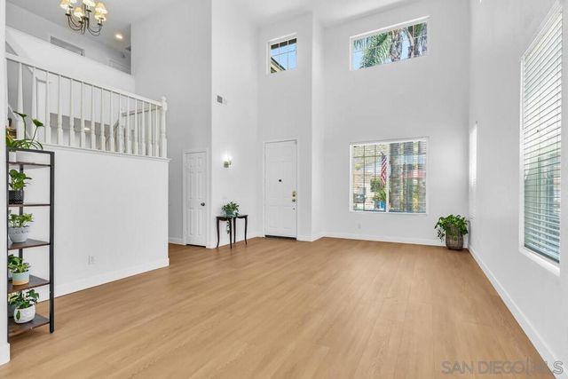 10836 Stoney Creek Ct., Santee, CA 92071