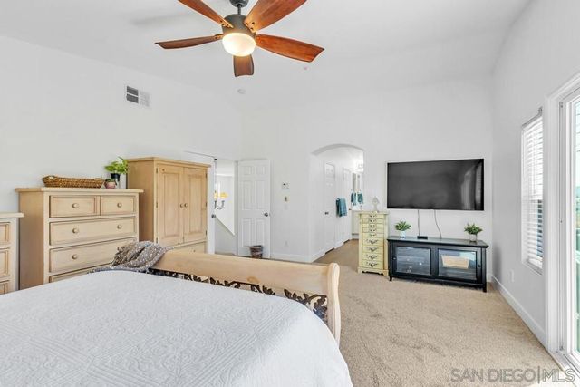 10836 Stoney Creek Ct., Santee, CA 92071