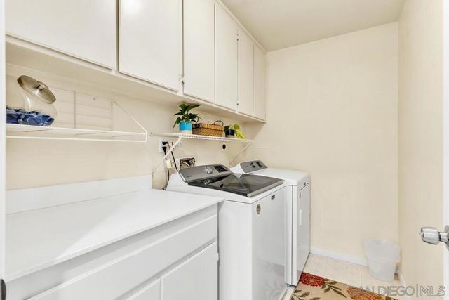 10836 Stoney Creek Ct., Santee, CA 92071