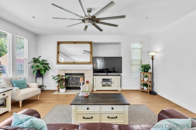10836 Stoney Creek Ct., Santee, CA 92071