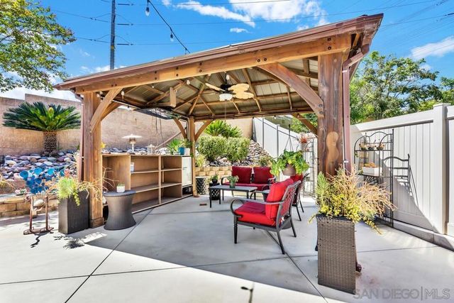 10836 Stoney Creek Ct., Santee, CA 92071