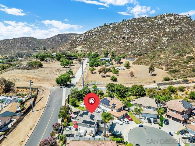 10836 Stoney Creek Ct., Santee, CA 92071