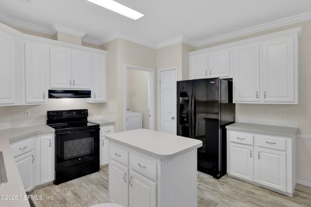 103 BARTER Drive, Satsuma, FL 32189