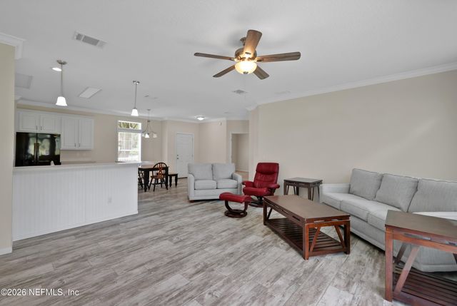 103 BARTER Drive, Satsuma, FL 32189