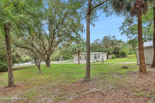 103 BARTER Drive, Satsuma, FL 32189