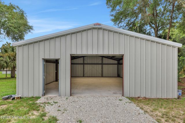 103 BARTER Drive, Satsuma, FL 32189