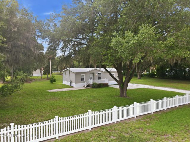103 BARTER Drive, Satsuma, FL 32189