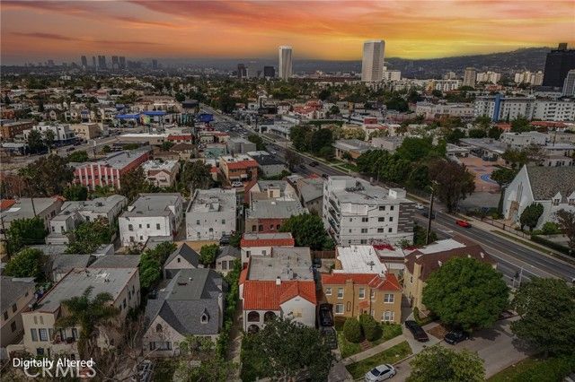 1015 S Mansfield Avenue, Los Angeles, CA 90019