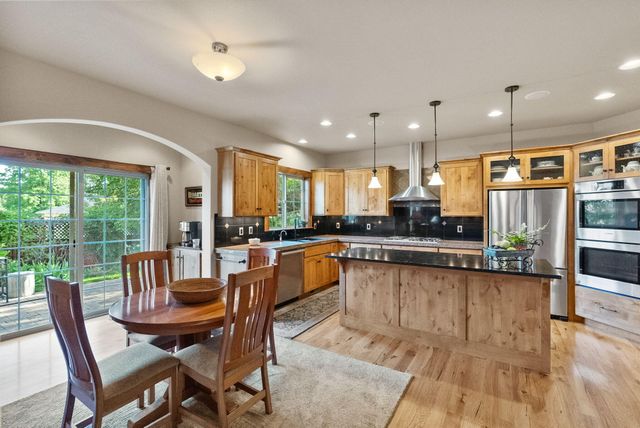 20960 Gardenia Avenue, Bend, OR 97702