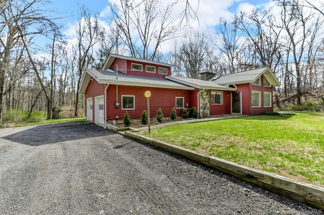 21 Sager Lane, Brewster, NY 10509