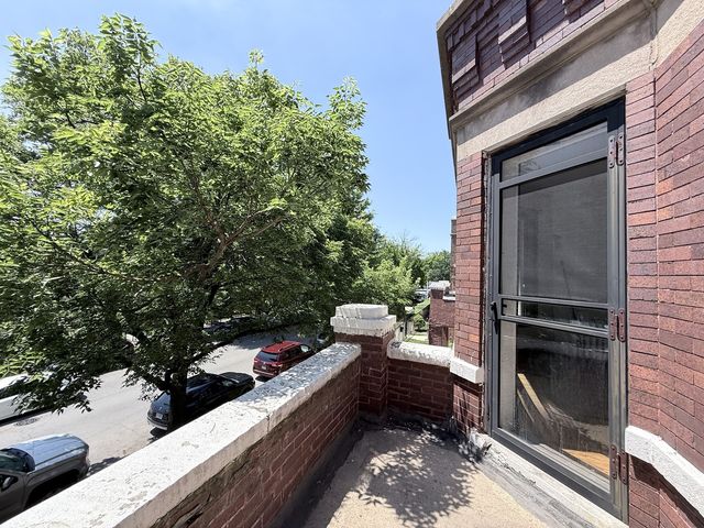 4818 W Jackson Boulevard, Chicago, IL 60644