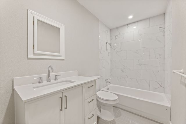 4824 Wheeler Drive, The Colony, TX 75056