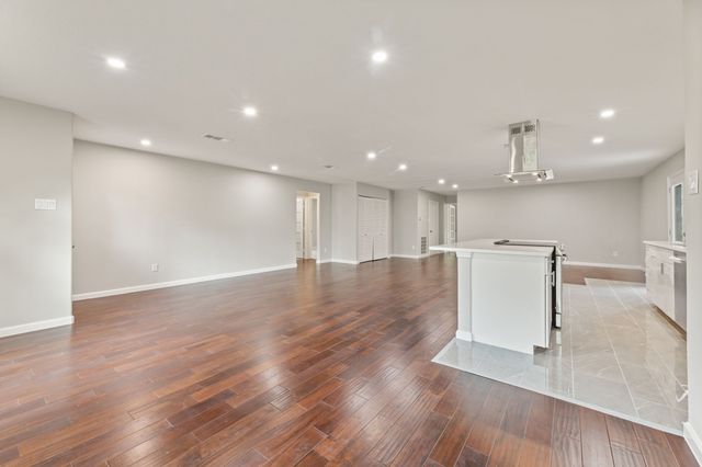 4824 Wheeler Drive, The Colony, TX 75056