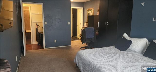 555 North Avenue 11E, Fort Lee, NJ 07024