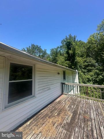 3512 LEN HART LN, Fredericksburg, VA 22408