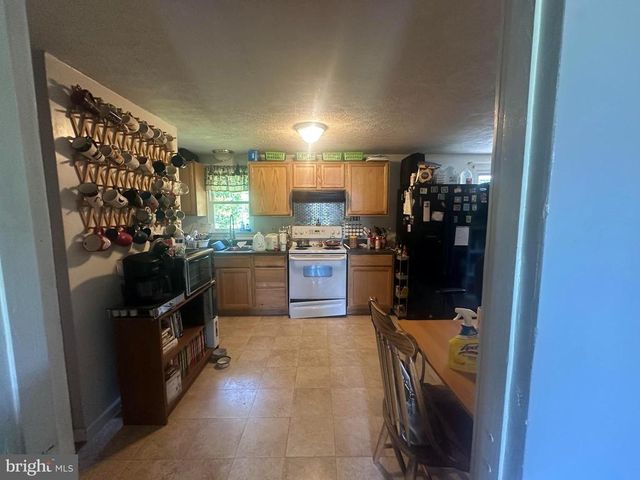 3512 LEN HART LN, Fredericksburg, VA 22408