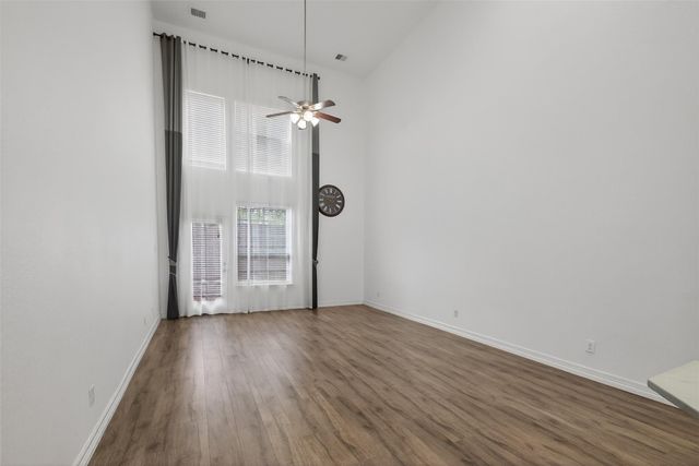 1314 Glenwood Canyon Lane, Houston, TX 77077