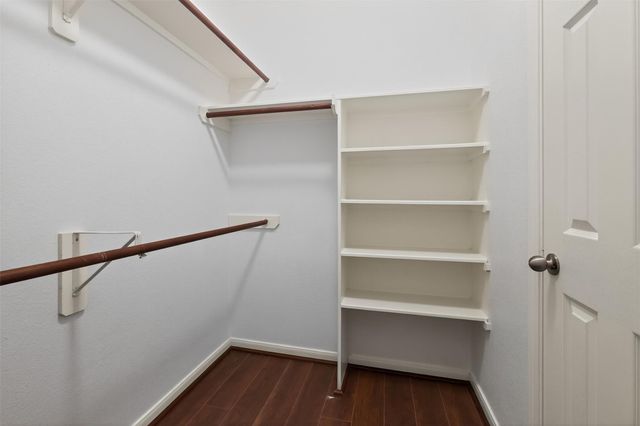 1314 Glenwood Canyon Lane, Houston, TX 77077