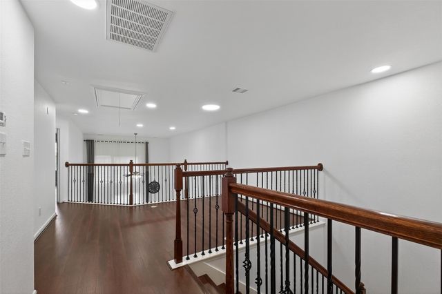 1314 Glenwood Canyon Lane, Houston, TX 77077