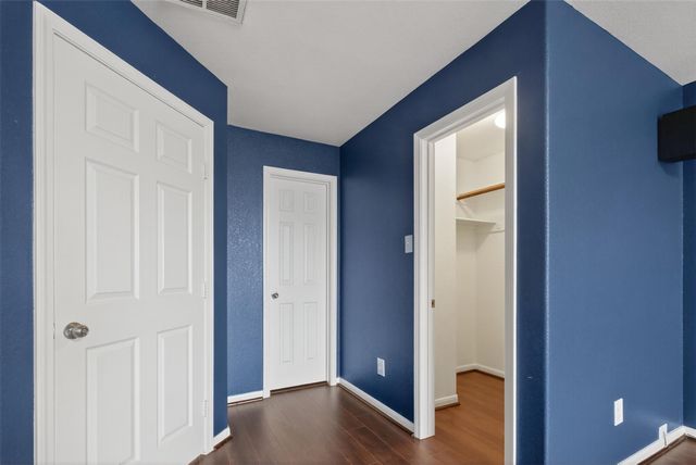 1314 Glenwood Canyon Lane, Houston, TX 77077