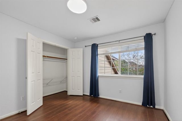 1314 Glenwood Canyon Lane, Houston, TX 77077