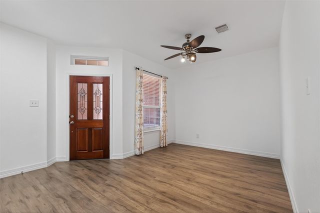 1314 Glenwood Canyon Lane, Houston, TX 77077