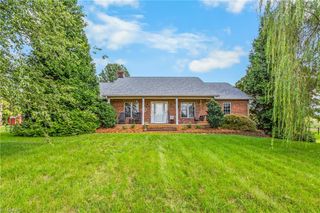 5398 Reidsville Road, Walkertown, NC 27051