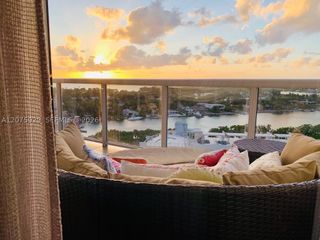6301 Collins Ave 1606, Miami Beach, FL 33141