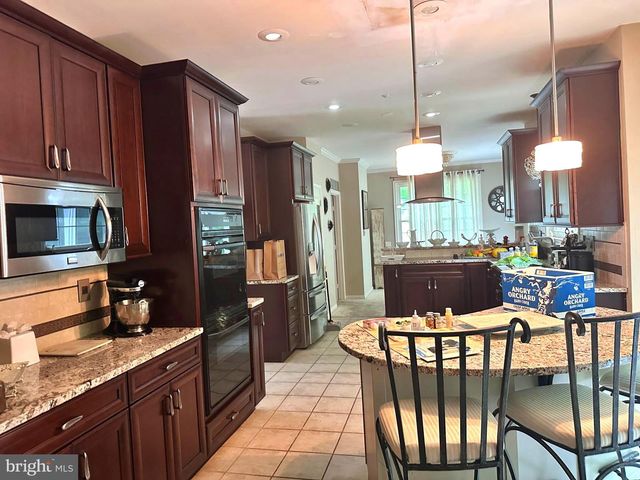 5011 PATUXENT RIDING LN, Bowie, MD 20715
