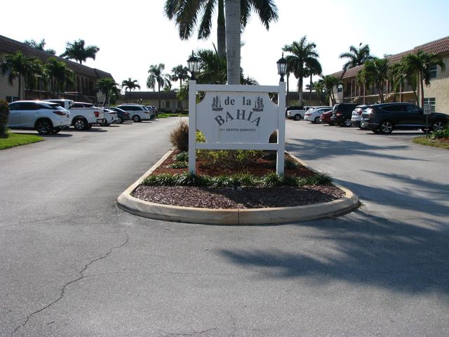 2600 S Kanner Highway W8, Stuart, FL 34994
