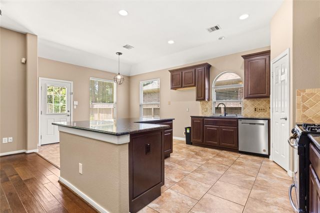 20173 Southwood Oaks Drive, Porter, TX 77365