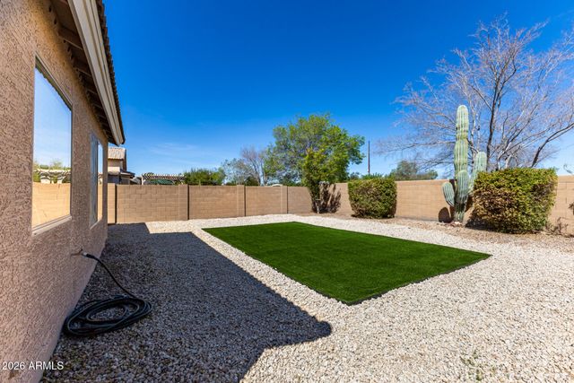 2682 E SILVERSMITH Trail, San Tan Valley, AZ 85143