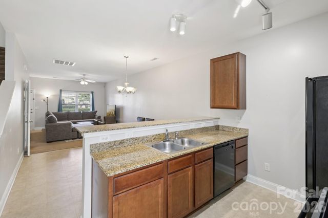 12720 Livengood Lane, Charlotte, NC 28269