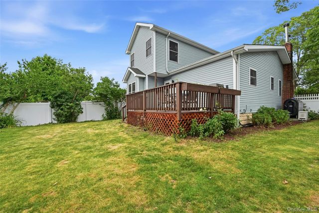 58 Seawanhaka Avenue, Nesconset, NY 11767