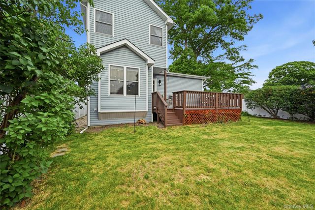 58 Seawanhaka Avenue, Nesconset, NY 11767