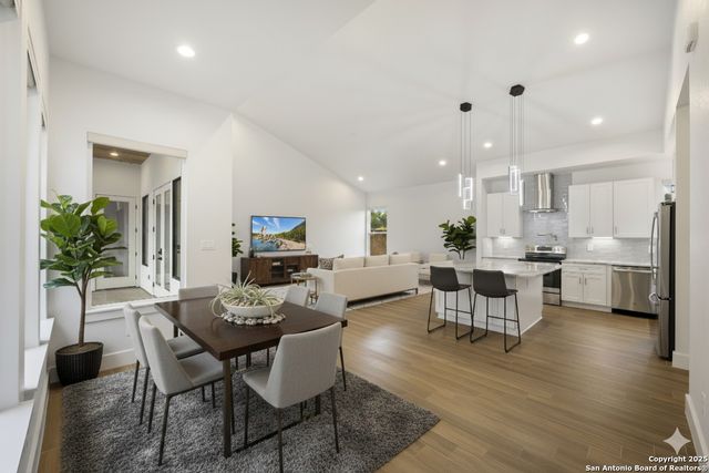 217 Peter Kleid Loop, Blanco, TX 78606