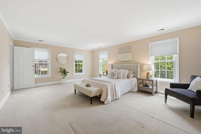 7348 LEWINSVILLE SQUARE PL, Mclean, VA 22101