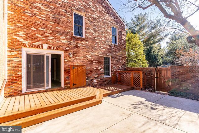 7348 LEWINSVILLE SQUARE PL, Mclean, VA 22101