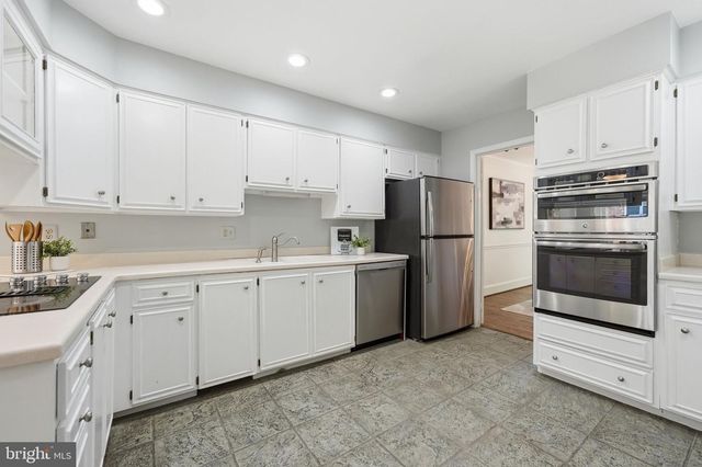 7348 LEWINSVILLE SQUARE PL, Mclean, VA 22101