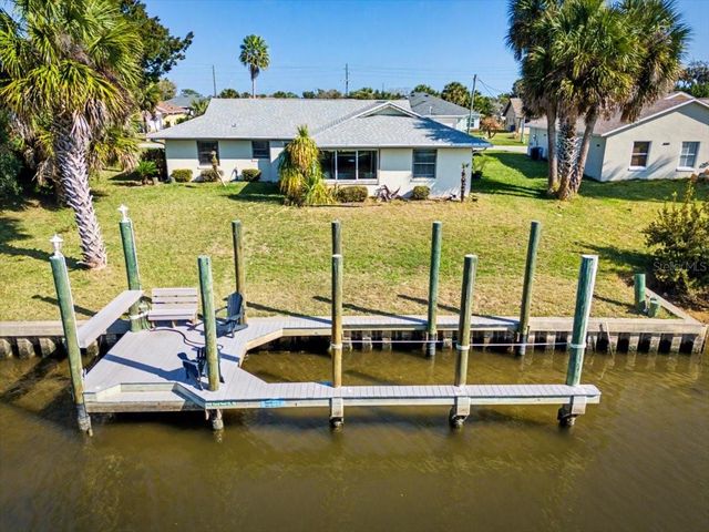 109 CORAL REEF COURT N, Palm Coast, FL 32137