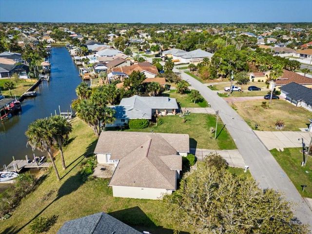 109 CORAL REEF COURT N, Palm Coast, FL 32137