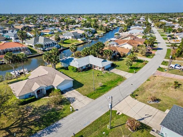 109 CORAL REEF COURT N, Palm Coast, FL 32137