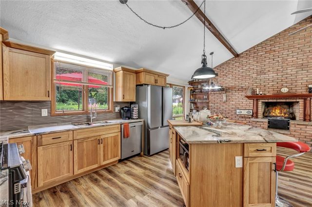 9905 Knollwood, Concord Twp, OH 44060
