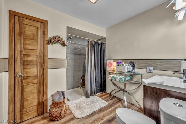 9905 Knollwood, Concord Twp, OH 44060